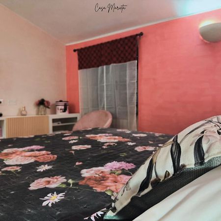 Marieta Rooms Sarzana Exteriér fotografie