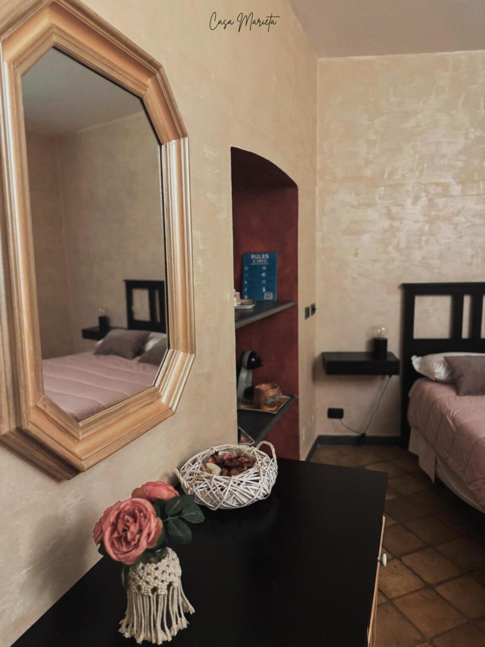 Marieta Rooms Sarzana Exteriér fotografie