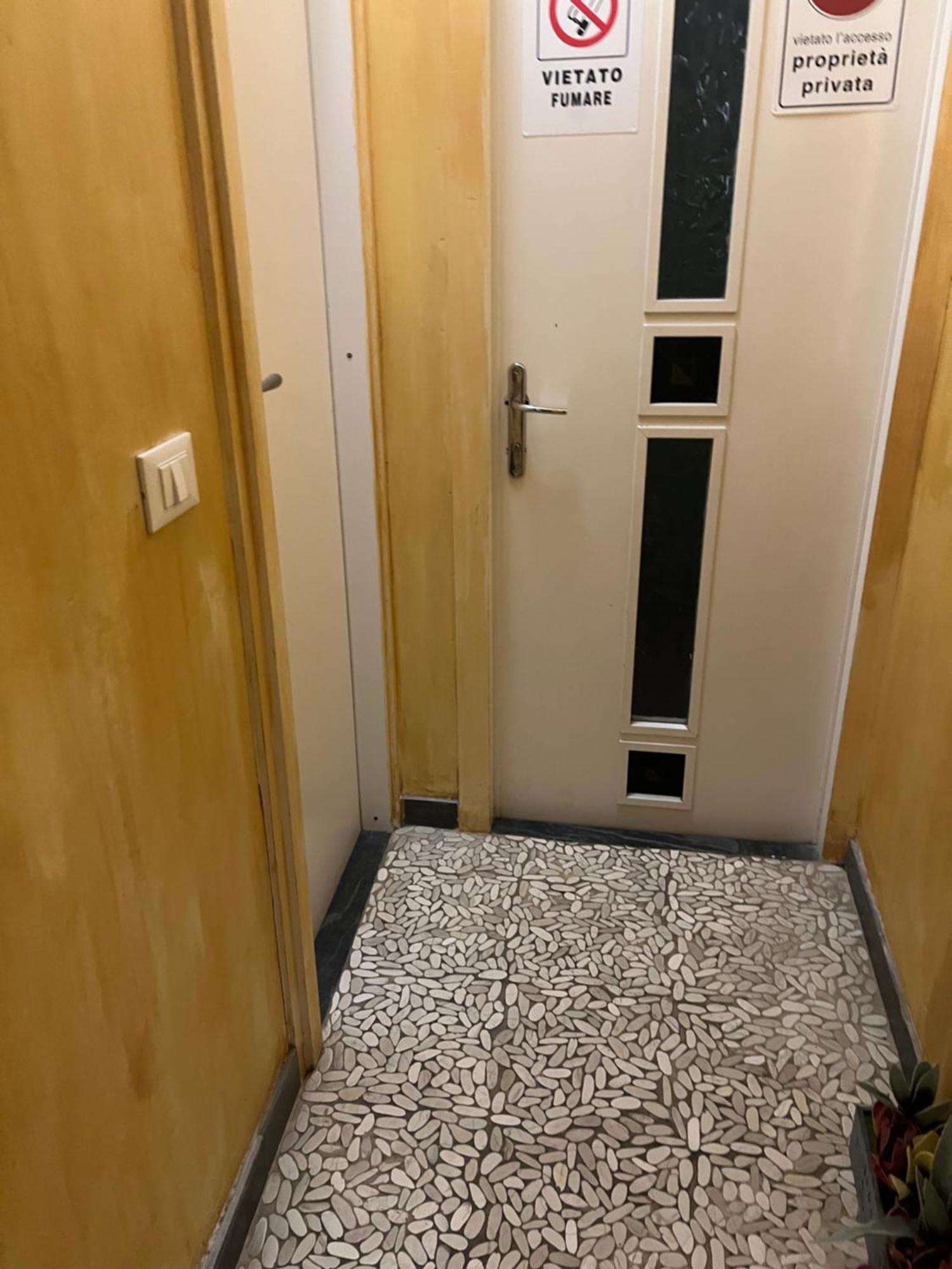 Marieta Rooms Sarzana Exteriér fotografie